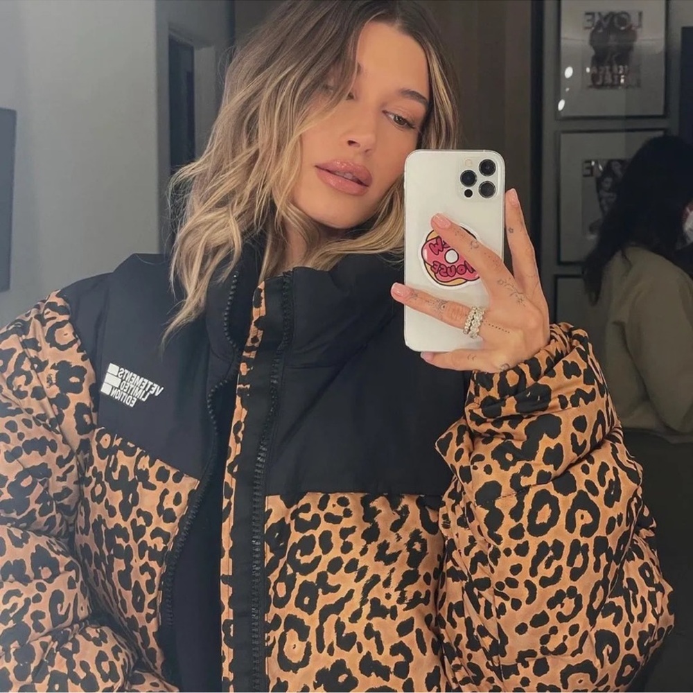 Vetements Logo Limited Edition Leopard Puffer Jacket Coat